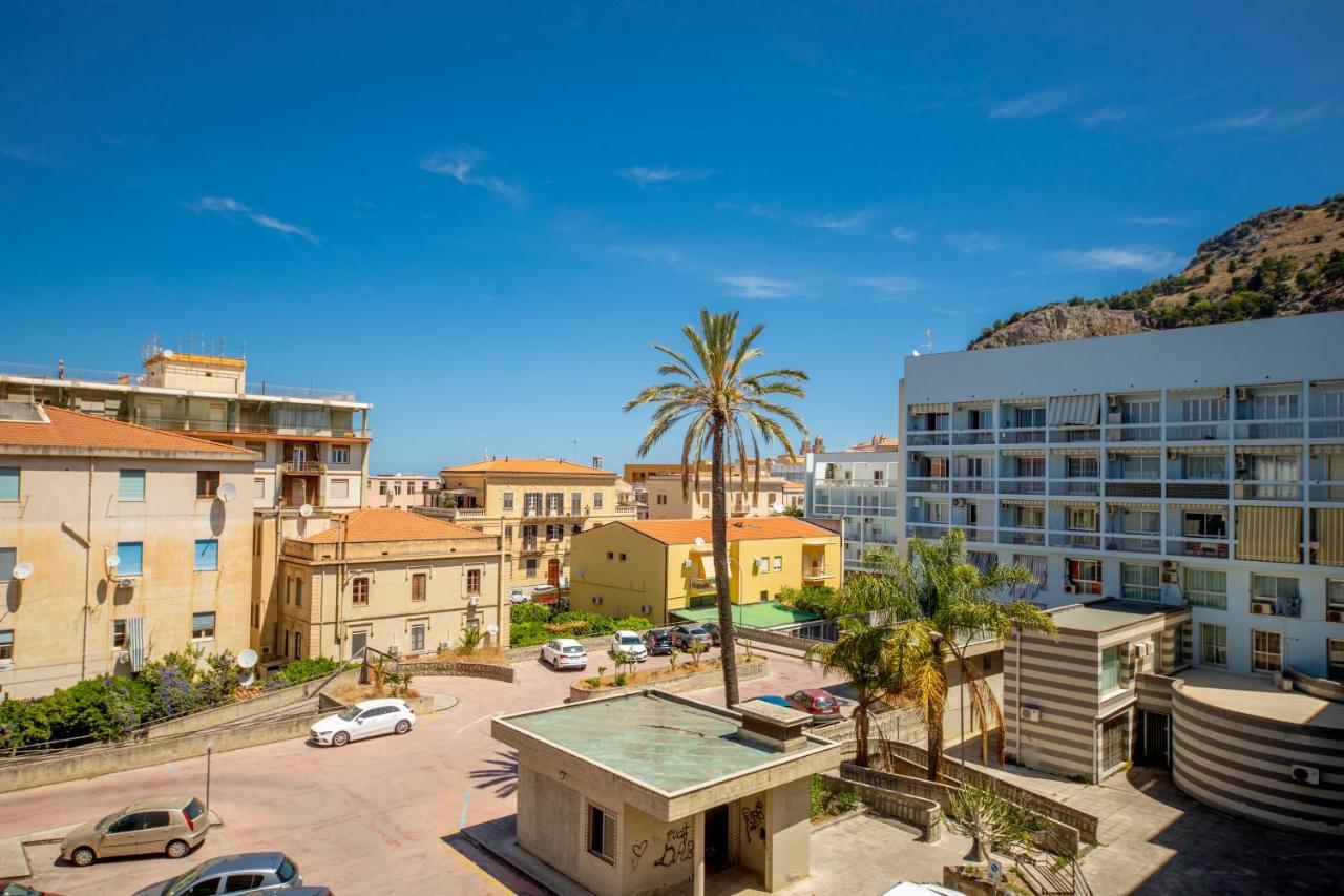 Queen'S House Cefalu Appartamento Vicino Il Mare 外观 照片